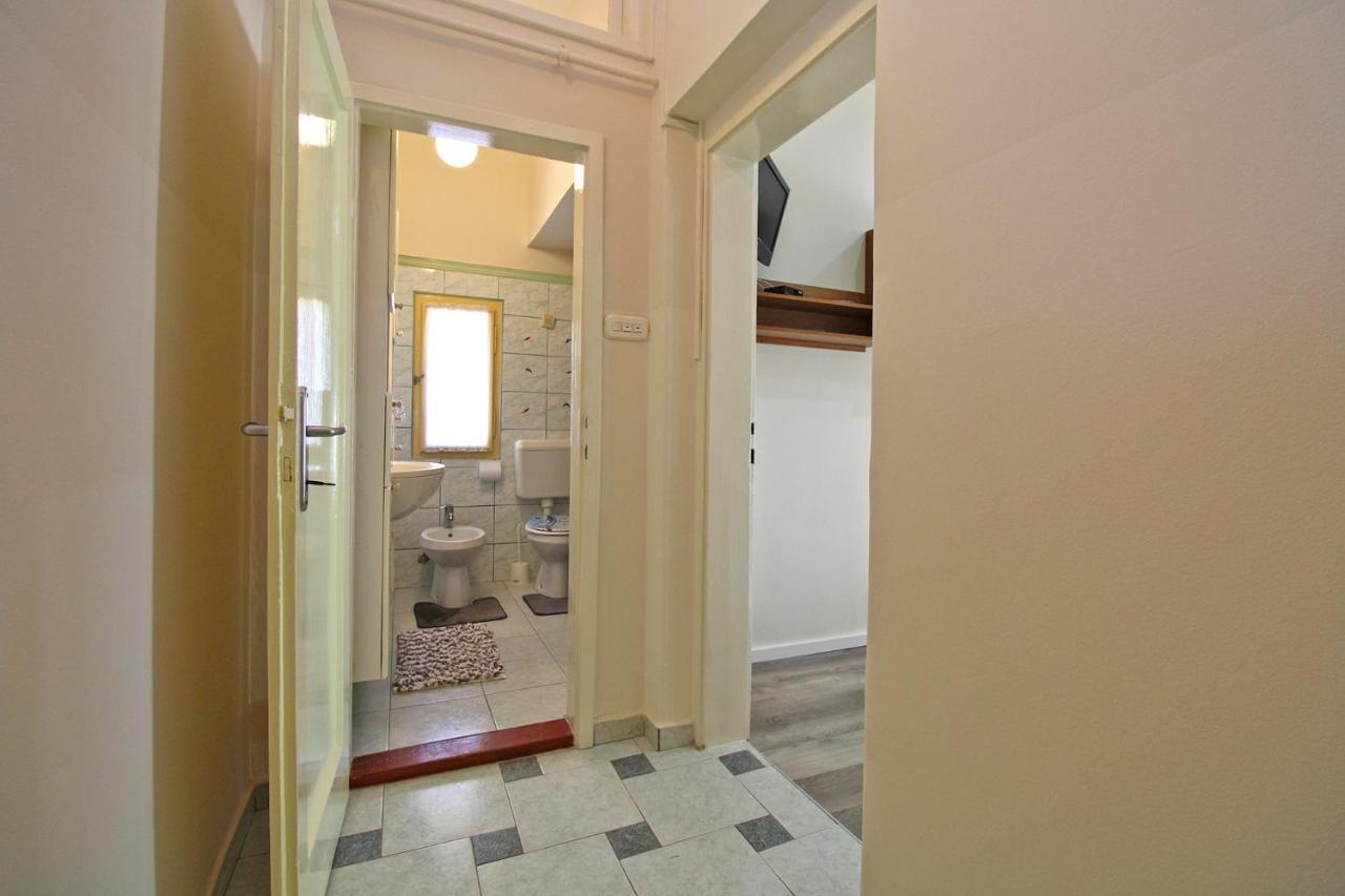 Apartment Diego 2160 Pola Esterno foto